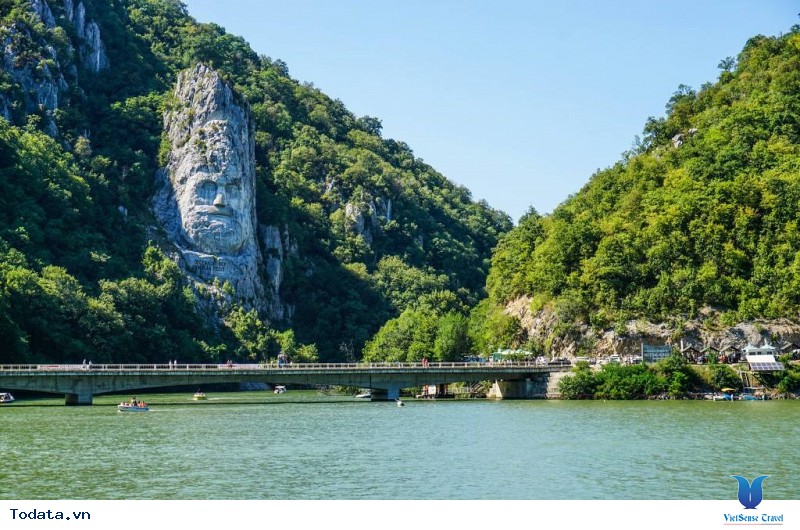 Xuôi Dòng Danube Khám Phá 7 Quốc Gia Châu Âu - Ảnh 3